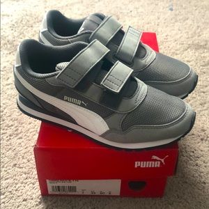 🛑sold🛑Puma tennis shoe